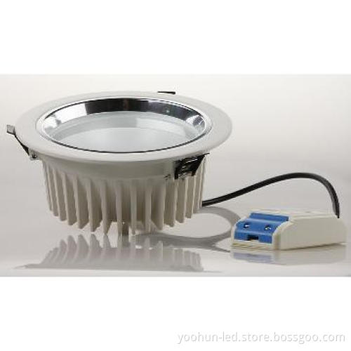 CC-Lot finished in Matt White downlight 200mm
